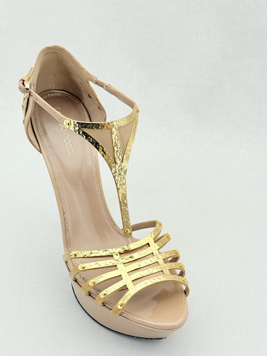 Pre - loved SERGIO ROSSI Beige & Gold Size EU 40 Heeled Sandals at Reems Closet
