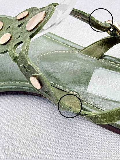 Pre - loved SERGIO ROSSI Thong Green Size EU 39 Sandals at Reems Closet
