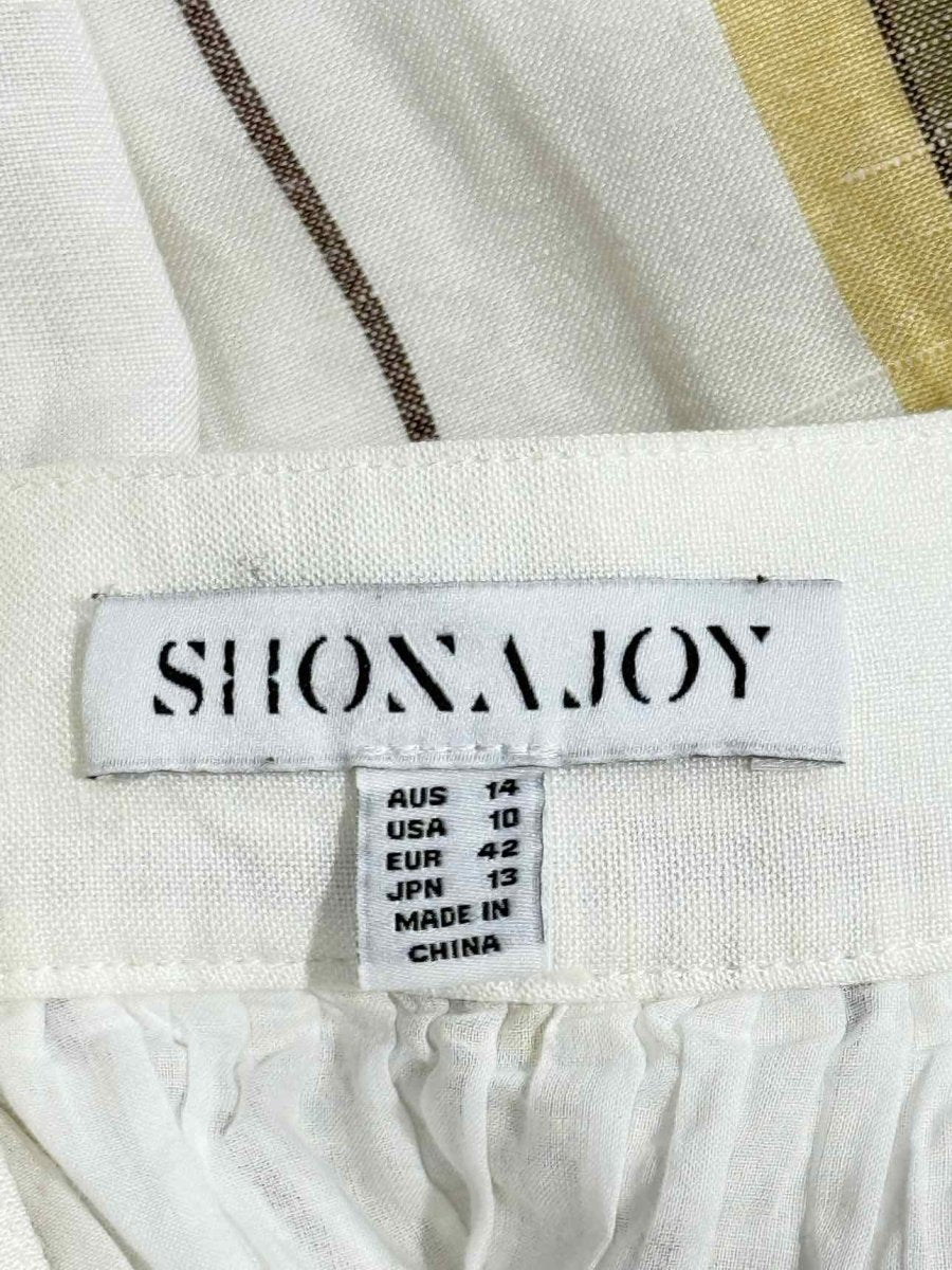 Pre - loved SHONA JOY White Multicolor Size US 10 Long Dress at Reems Closet