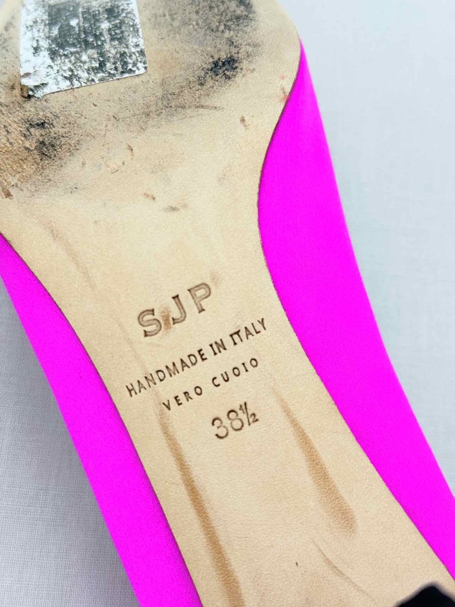 Pre - loved SJP Fuchsia Size EU 38.5 Pumps at Reems Closet