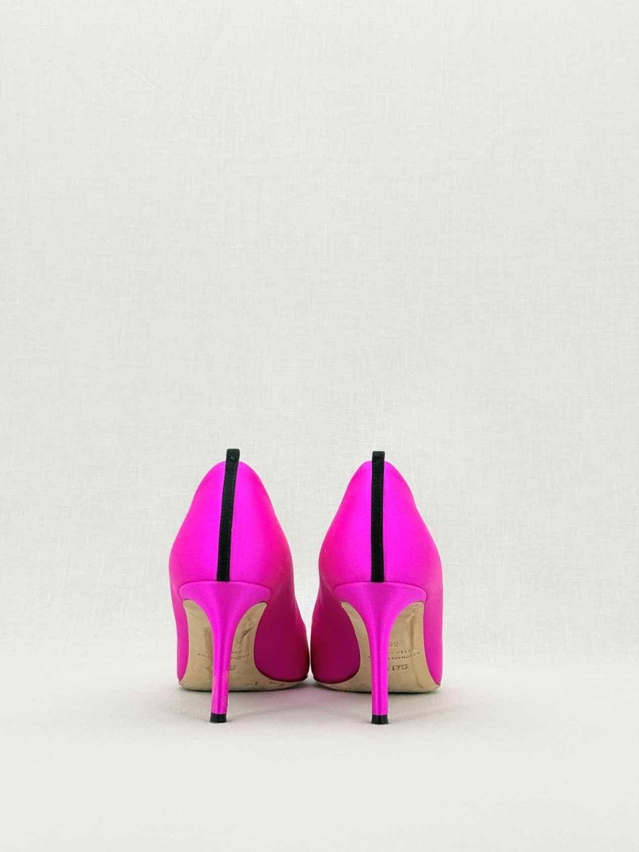 Pre - loved SJP Fuchsia Size EU 38.5 Pumps at Reems Closet