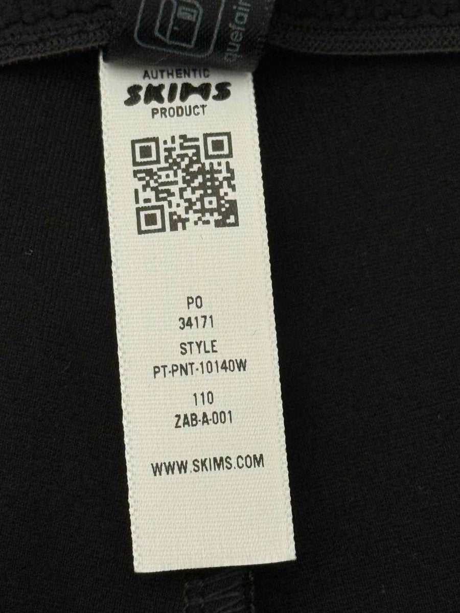 Pre-loved SKIMS Black Size Small Leggings at Reems Closet