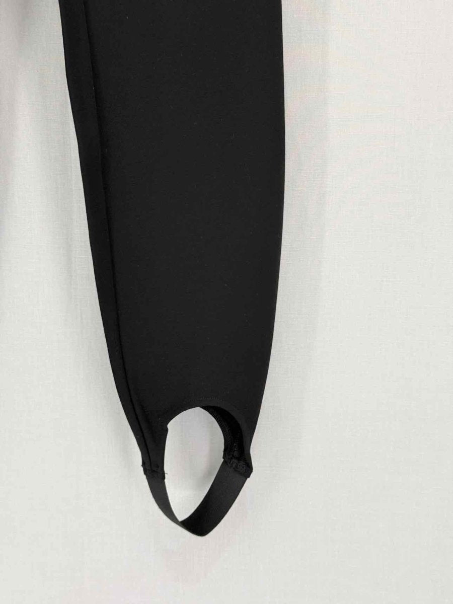 Pre-loved SKIMS Black Size Small Leggings at Reems Closet