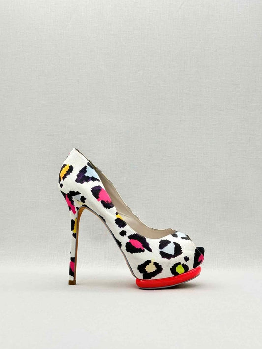 Pre-loved SOPHIA WEBSTER White Multicolor Size EU 40.5 Pumps at Reems Closet
