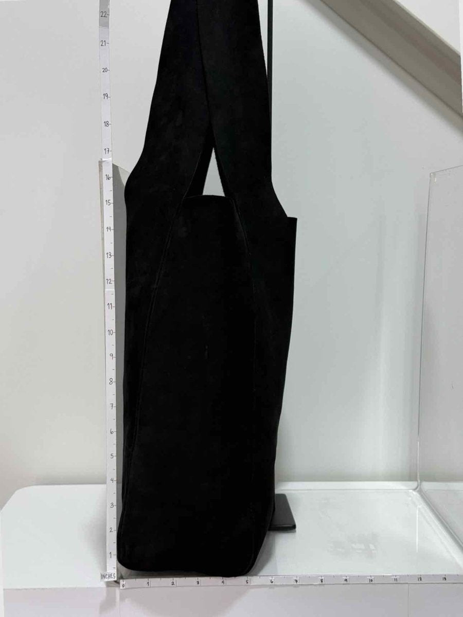 Pre - loved ST. AGNI Black Tote Bag at Reems Closet