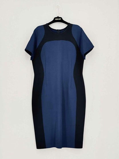 Pre-loved ST. JOHN Black & Navy Blue Size US 16 Knee Length Dress at Reems Closet