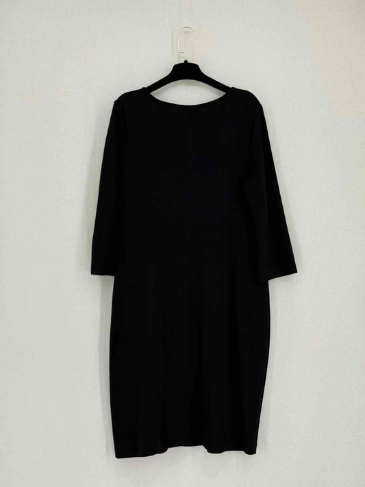 Pre-loved ST. JOHN Black Size Large Knee Length Dress at Reems Closet