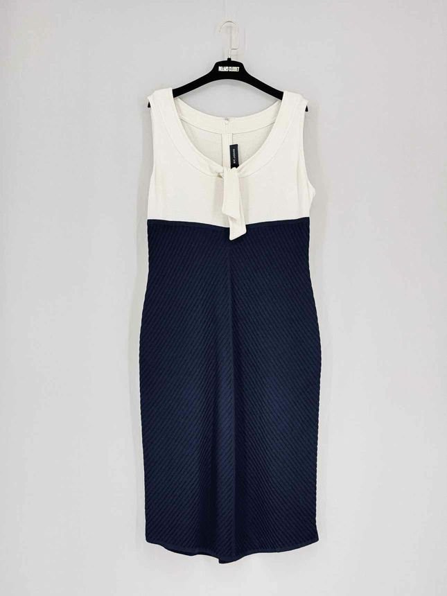 Pre-loved ST. JOHN Cream & Navy Blue Size US 16 Knee Length Dress at Reems Closet