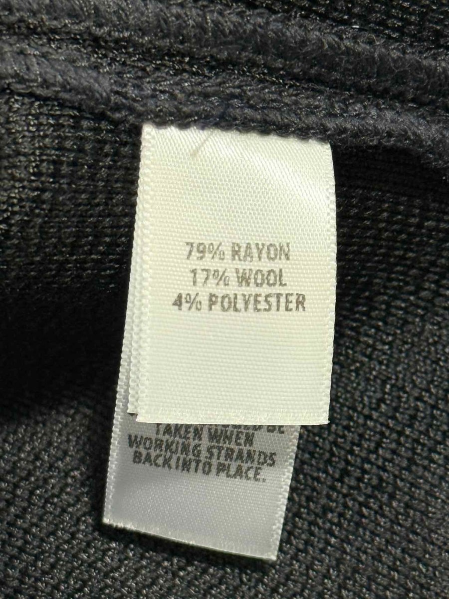 Pre - loved ST. JOHN Cropped Black Size Medium Cardigan at Reems Closet