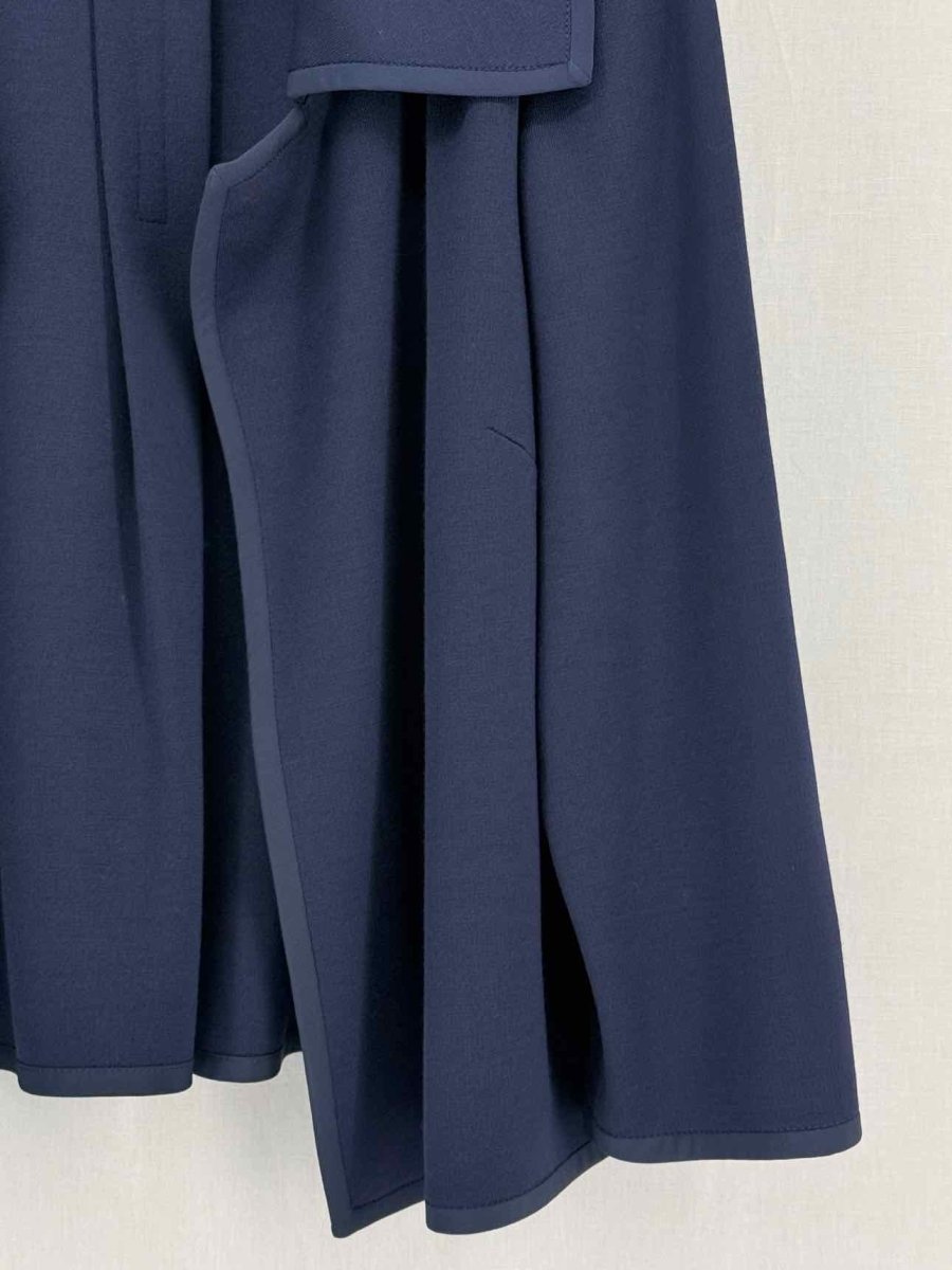 Pre-loved ST. JOHN Navy Blue Size US 16 Jacket at Reems Closet