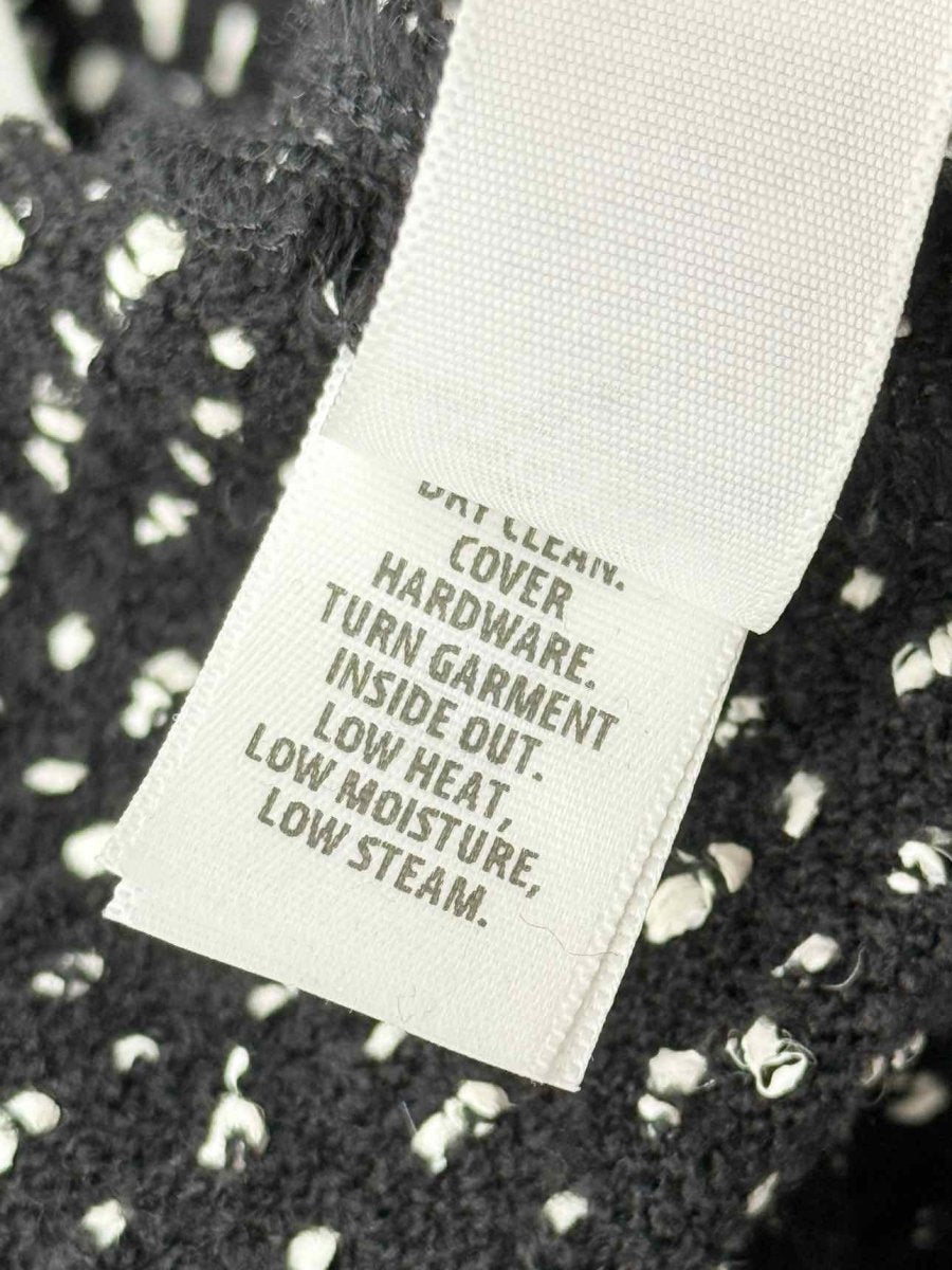 Pre-loved ST. JOHN Speckled Nita Black & White Size US 16 Jacket at Reems Closet