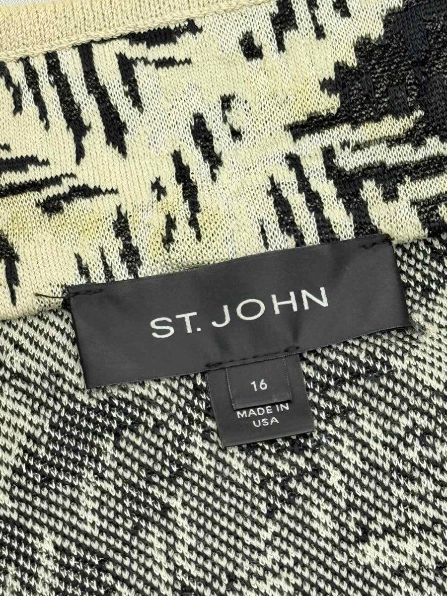 Pre-loved ST. JOHN White & Black Jacquard Size US 16 Jacket at Reems Closet
