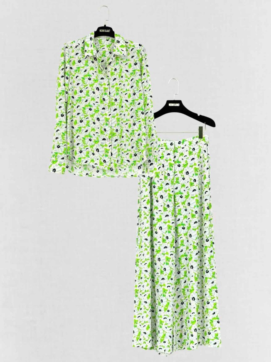 Pre - loved STELLA MCCARTNEY Beige & Green Size US 4/2 Outfit Set at Reems Closet