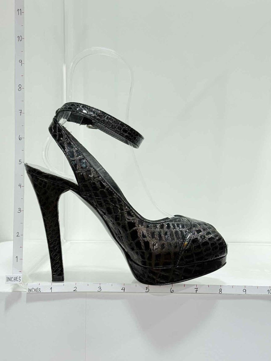 Pre - loved STUART WEITZMAN Black Size EU 37 Heeled Sandals at Reems Closet