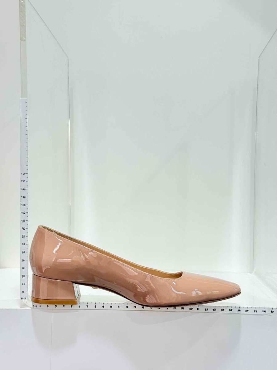 Pre - loved STUART WEITZMAN Nude Size EU 38 Pumps at Reems Closet