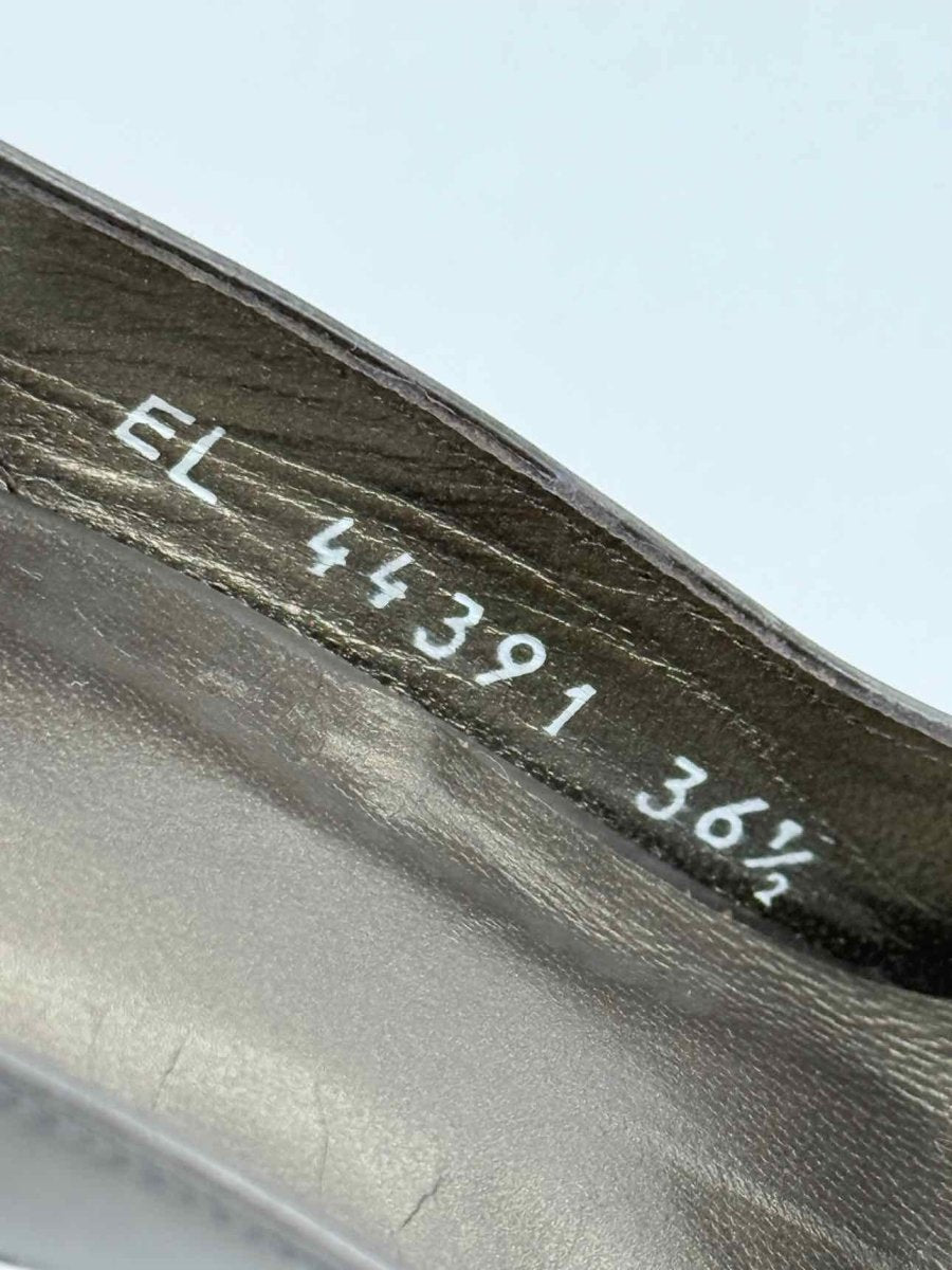 Pre - loved STUART WEITZMAN Silver Size EU 36.5 Slingbacks at Reems Closet