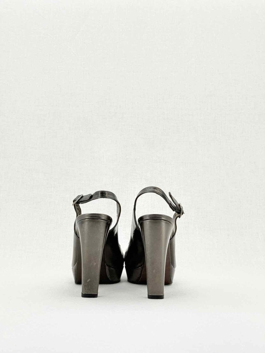Pre - loved STUART WEITZMAN Silver Size EU 36.5 Slingbacks at Reems Closet