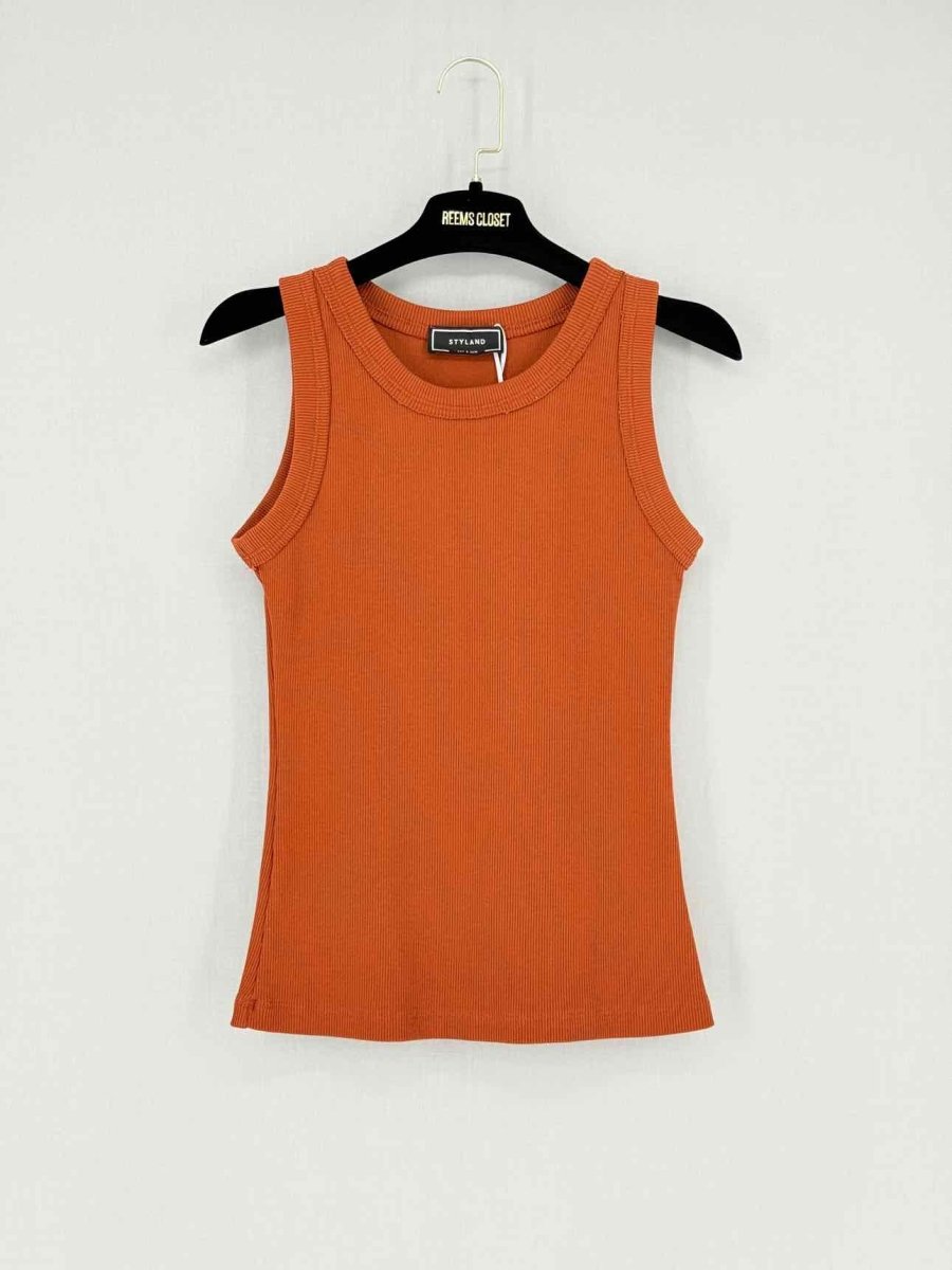 Pre - loved STYLAND Rusty Orange Ribbed Size US 6 Tank Top at Reems Closet