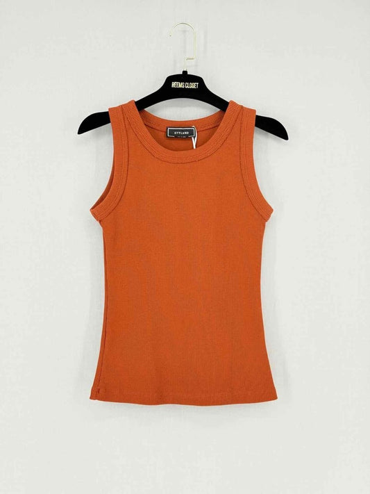 Pre - loved STYLAND Rusty Orange Ribbed Size US 6 Tank Top at Reems Closet