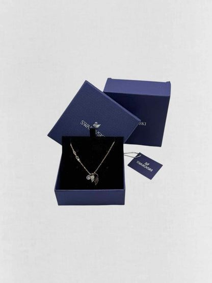 Pre - loved SWAROVSKI Fashion Necklace at Reems Closet