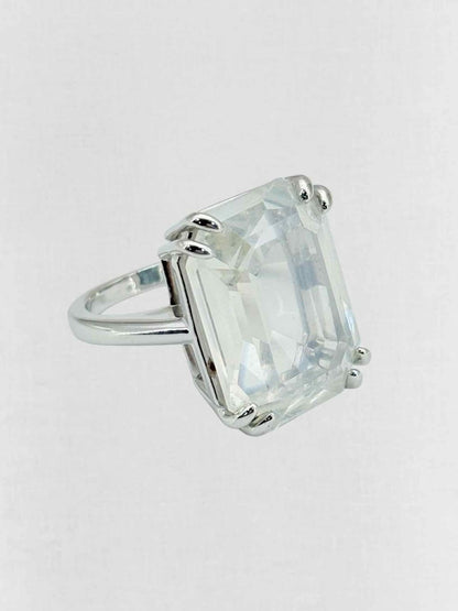 Pre - loved SWAROVSKI Fashion Ring at Reems Closet