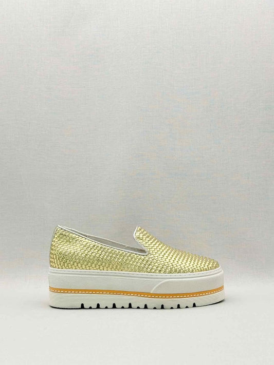 Pre-loved TEMPS D'ORAGE Metallic Gold Size EU 37 Platform at Reems Closet