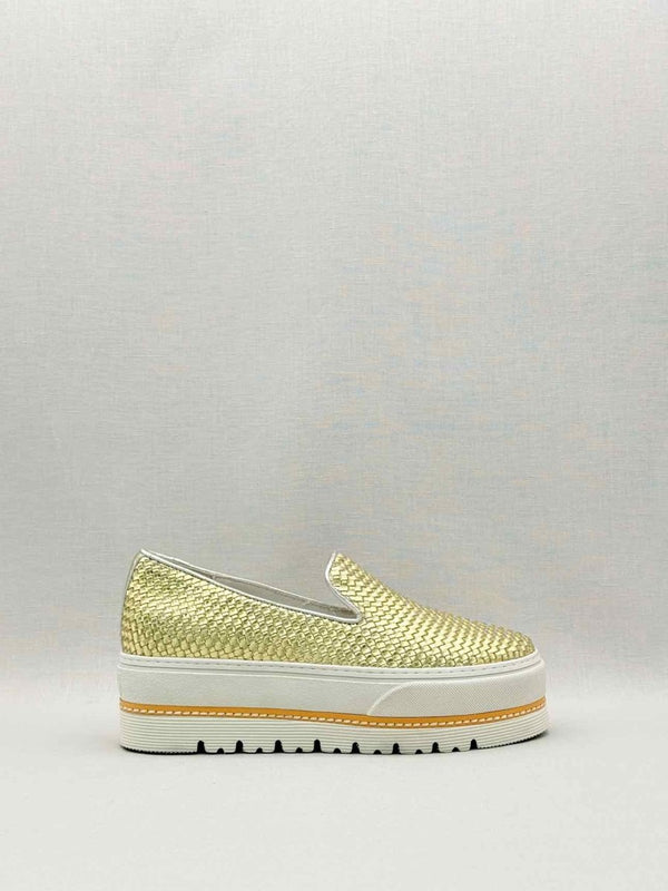 Pre-loved TEMPS D'ORAGE Metallic Gold Size EU 37 Platform at Reems Closet