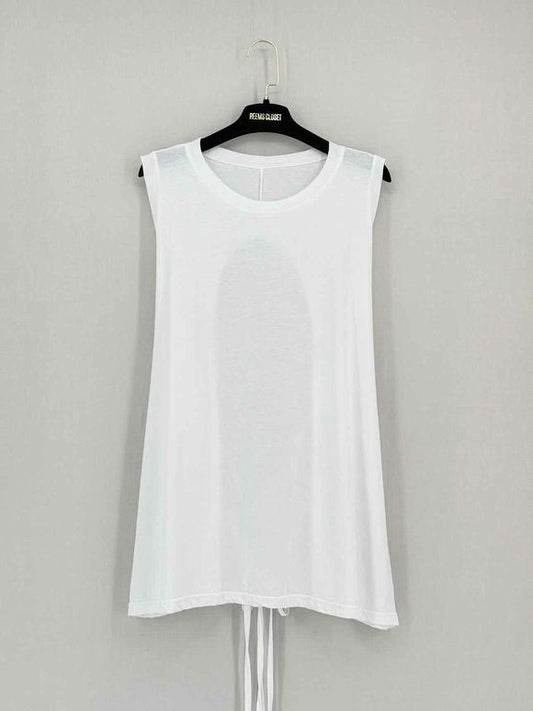 Pre - loved THE ROOM ANTWERP Open Back White Size One Size Top at Reems Closet