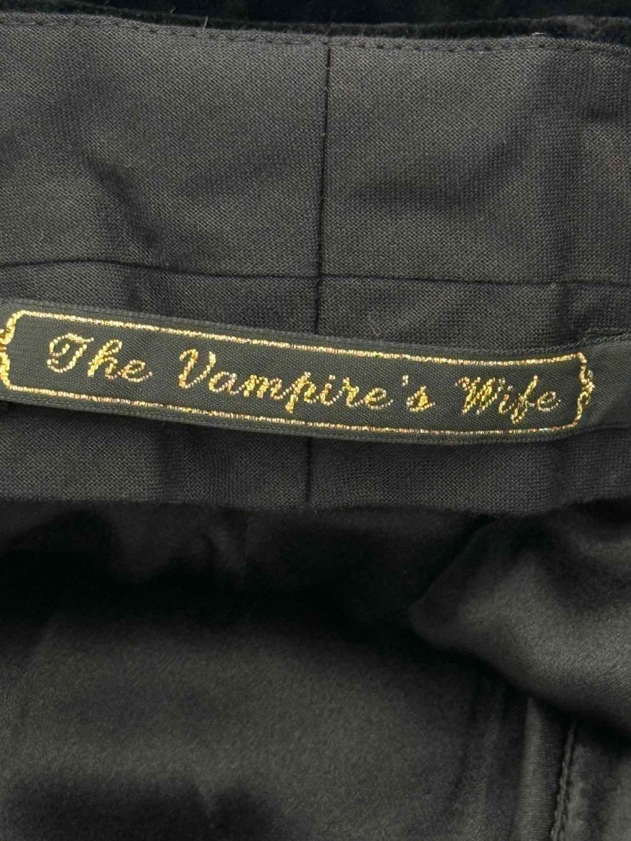 Pre - loved THE VAMPIRE'S WIFE Black Size US 10 Outfit Set at Reems Closet