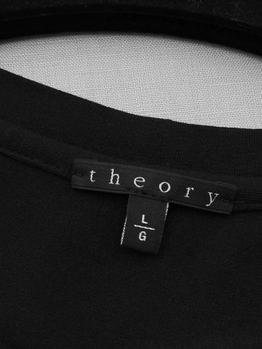 Pre-loved THEORY Black Size Large T-shirt at Reems Closet