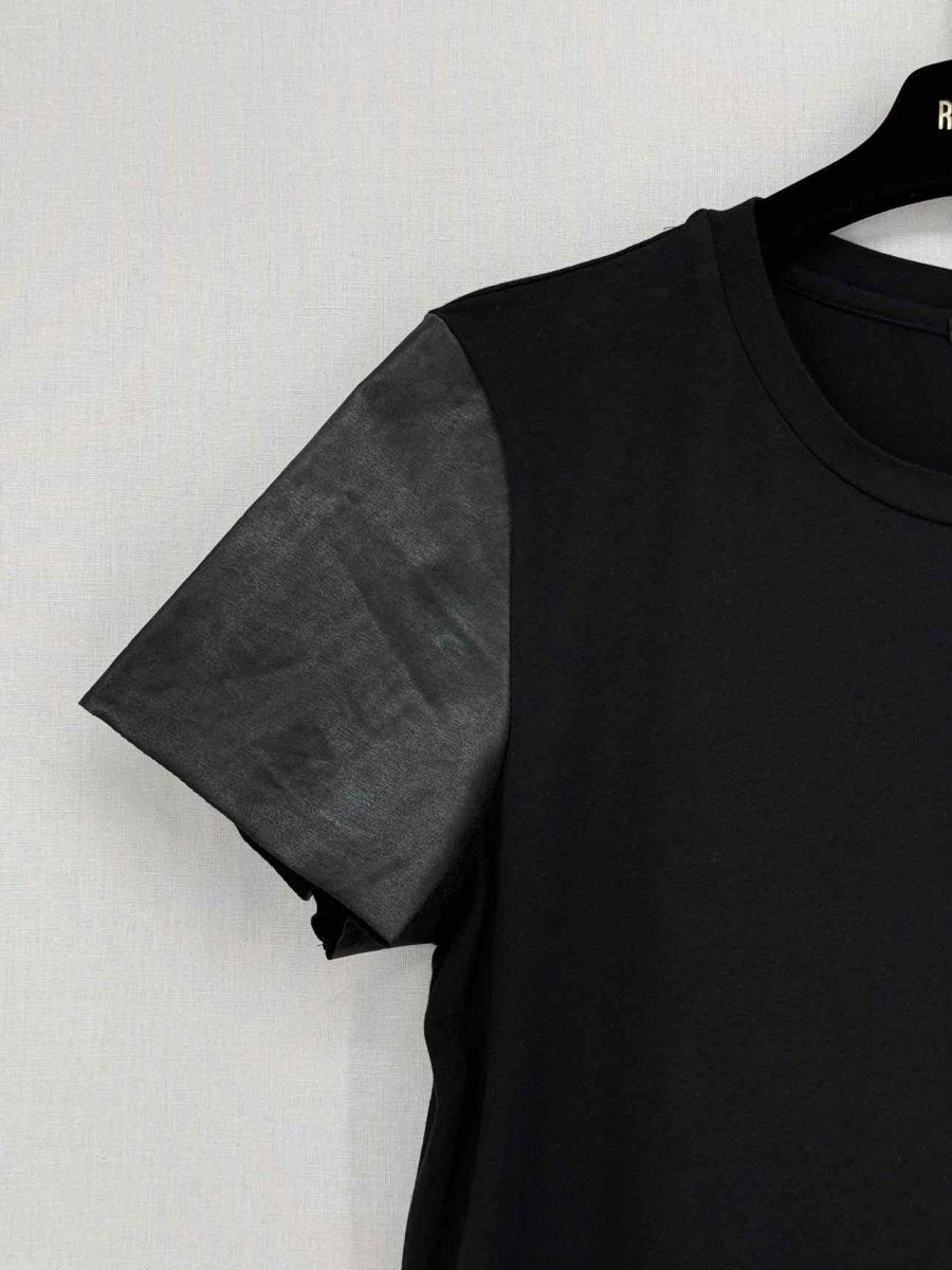 Pre-loved THEORY Black Size Large T-shirt at Reems Closet