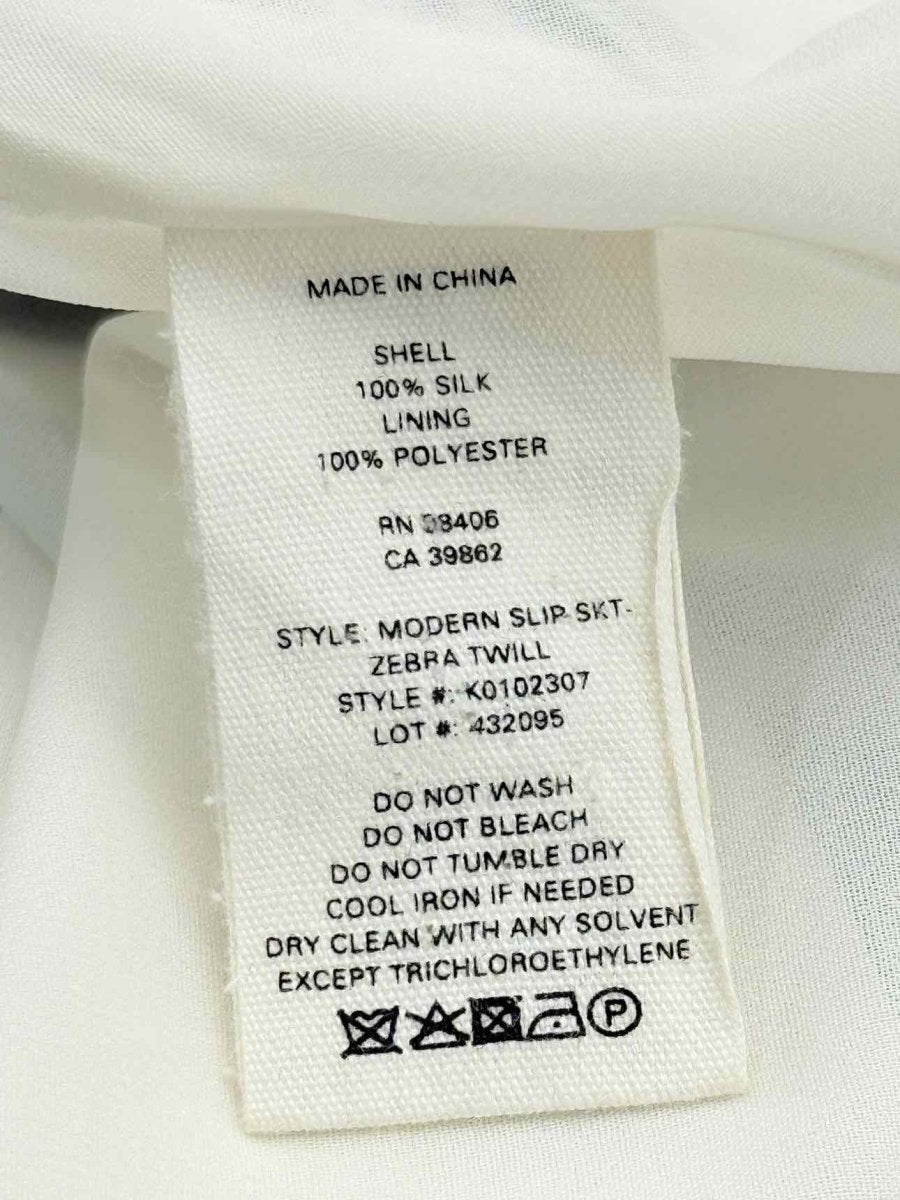 Pre - loved THEORY Black & White Size US 10 Knee Length Skirt at Reems Closet