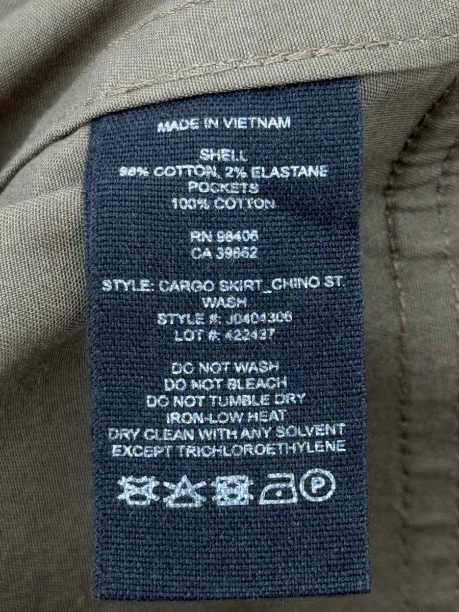 Pre - loved THEORY Cargo Khaki Size Large Knee Length Skirt at Reems Closet