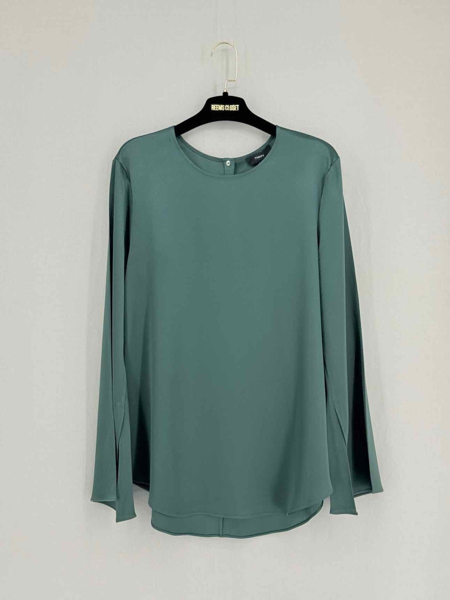 Pre - loved THEORY Green Size Large Top at Reems Closet