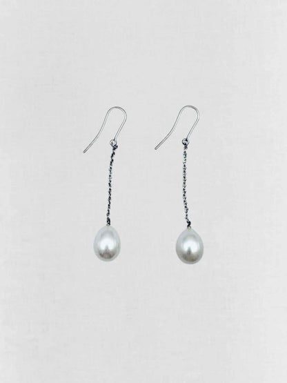 Pre - loved TIFFANY & CO Elsa Peretti White Earrings Set at Reems Closet