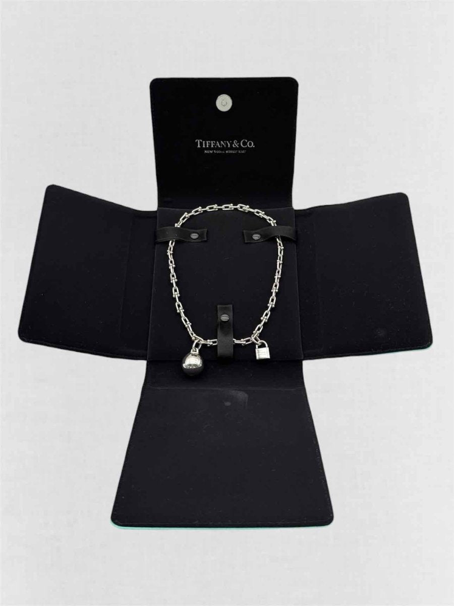 Pre-loved TIFFANY & CO HardWear Necklace at Reems Closet