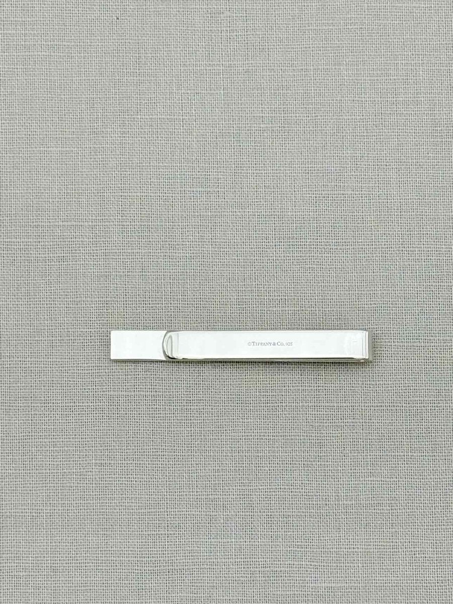 Pre-loved TIFFANY & CO Tie Bar at Reems Closet