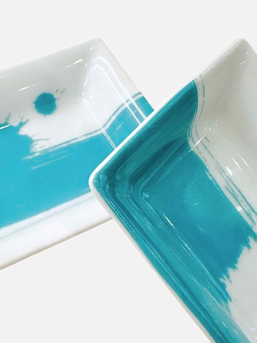 Pre - loved TIFFANY & CO White color splash Dinnerware at Reems Closet