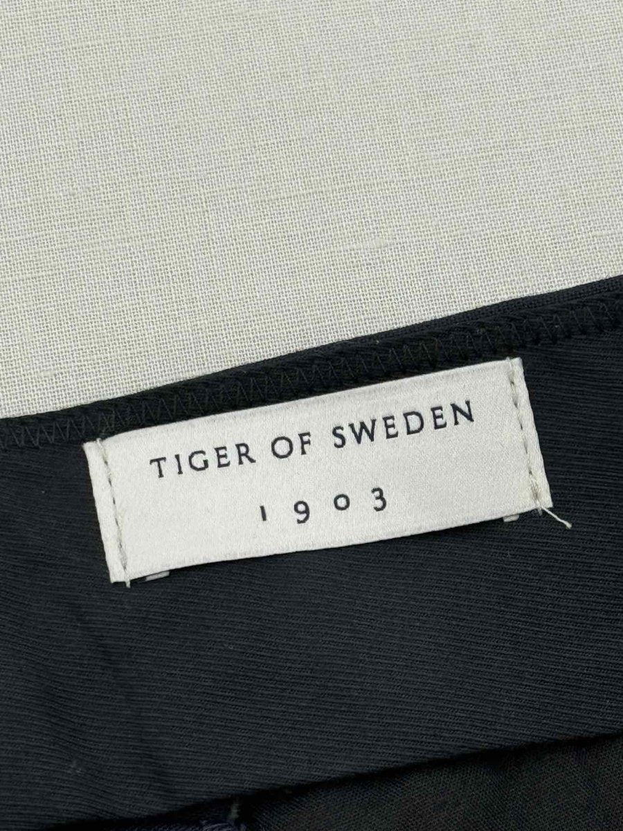 Pre - loved TIGER OF SWEDEN Navy Size US 6 Pants at Reems Closet