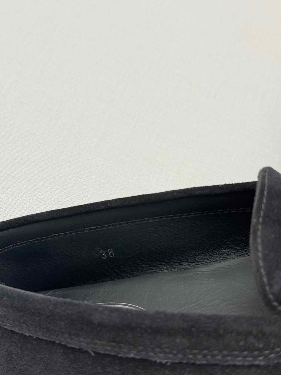 Pre - loved TOD'S Black Size EU 38 Loafers at Reems Closet