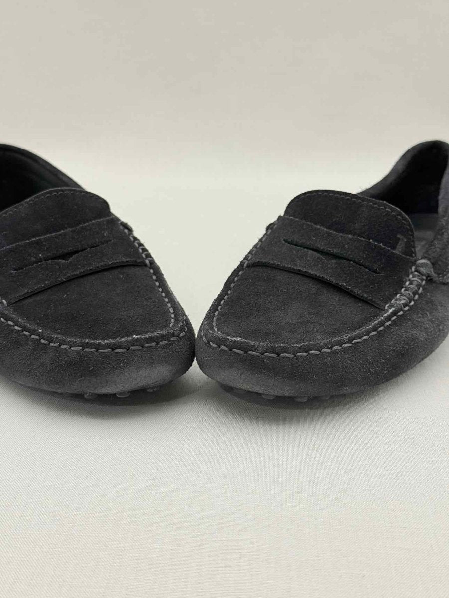 Pre - loved TOD'S Black Size EU 38 Loafers at Reems Closet