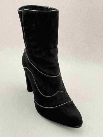 Pre - loved TOD'S Black Size EU 38.5 Ankle Boots at Reems Closet