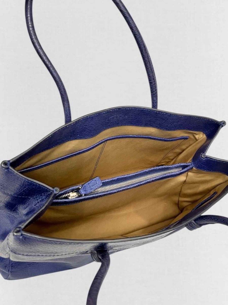 Pre - loved TOD'S Blue Shoulder Bag at Reems Closet