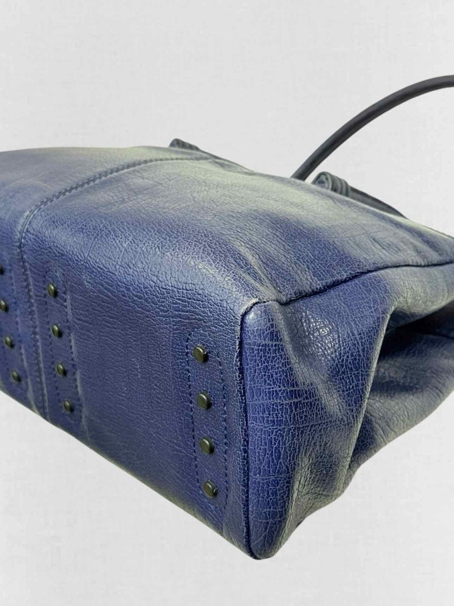 Pre - loved TOD'S Blue Shoulder Bag at Reems Closet