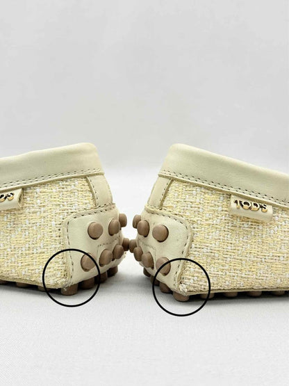 Pre-loved TOD'S Gommino Cream Size EU 35.5 Loafers at Reems Closet