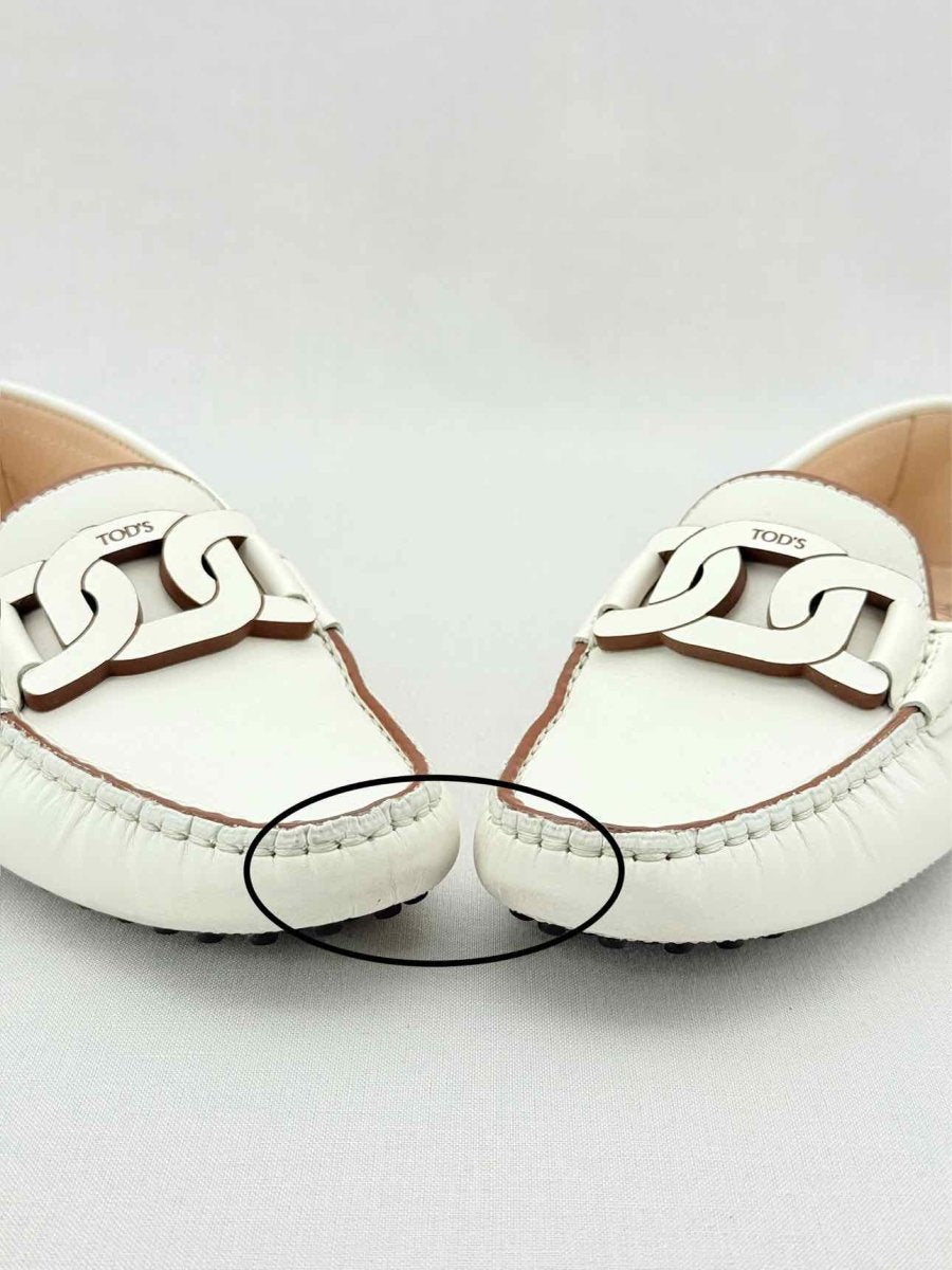 Pre - loved TOD'S Kate Off - white Size EU 35.5 Loafers at Reems Closet