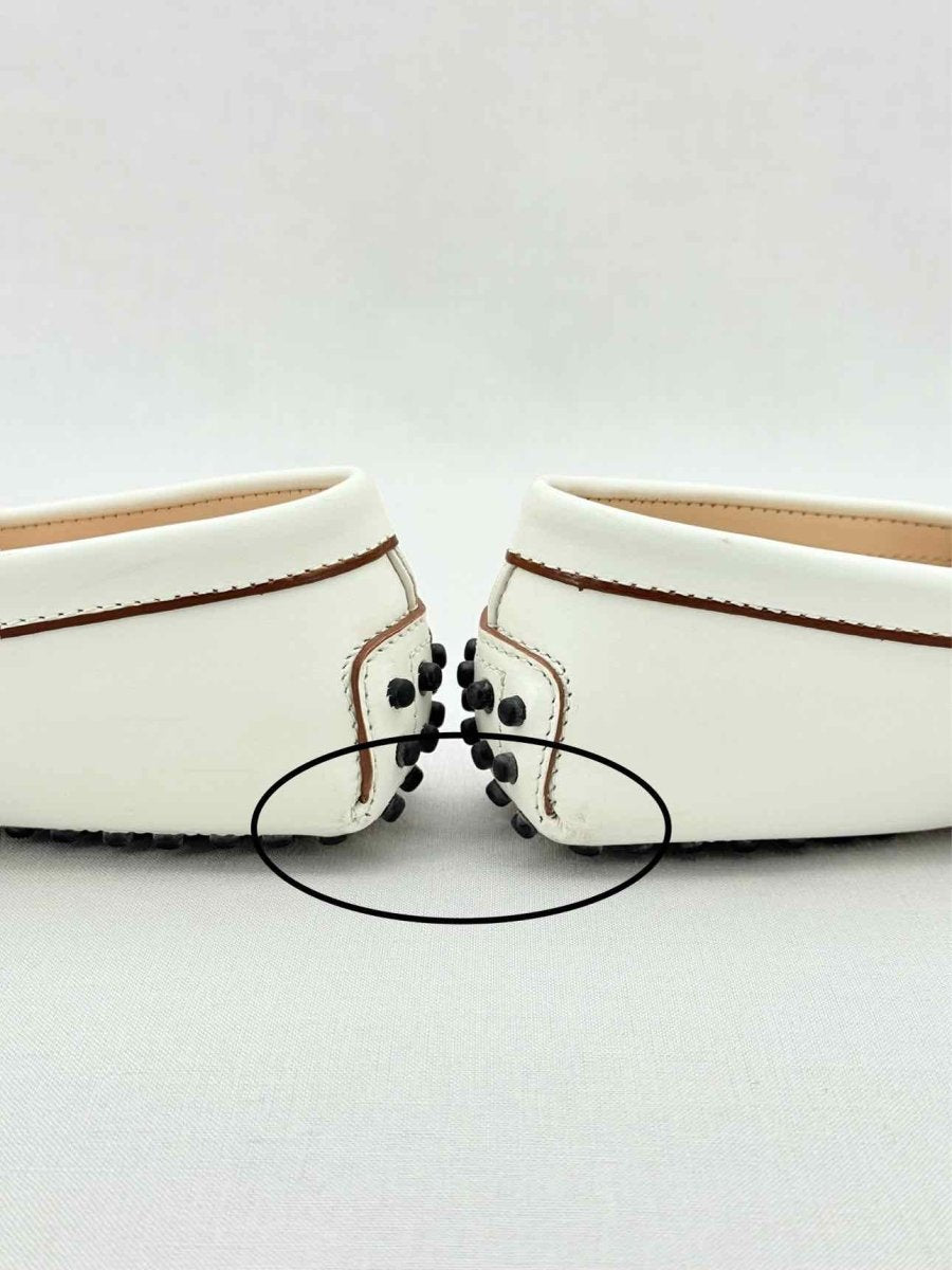 Pre - loved TOD'S Kate Off - white Size EU 35.5 Loafers at Reems Closet