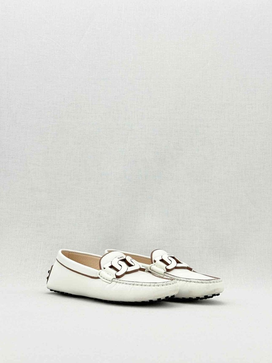 Pre - loved TOD'S Kate Off - white Size EU 35.5 Loafers at Reems Closet