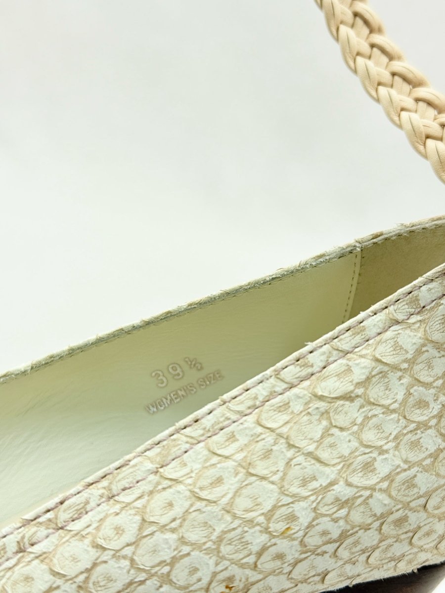 Pre - loved TOD'S Off - white Size EU 39.5 Wedges at Reems Closet