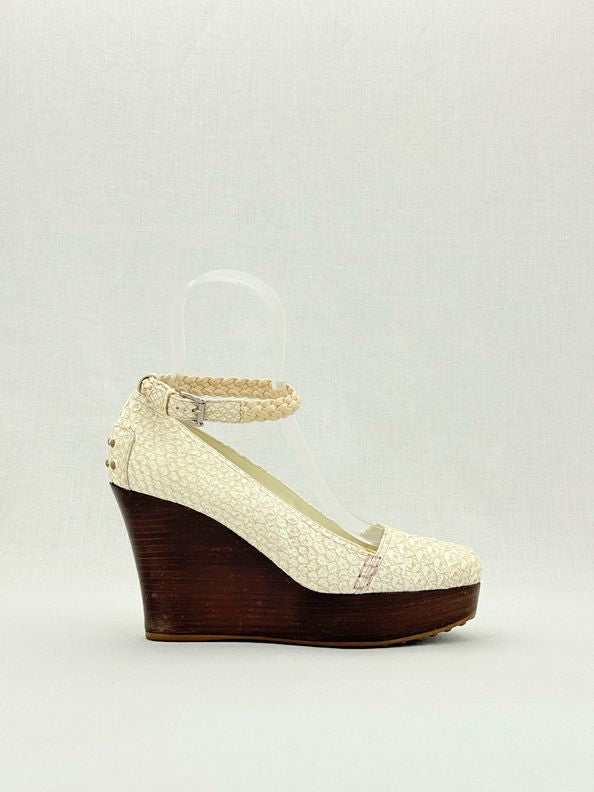 Pre - loved TOD'S Off - white Size EU 39.5 Wedges at Reems Closet